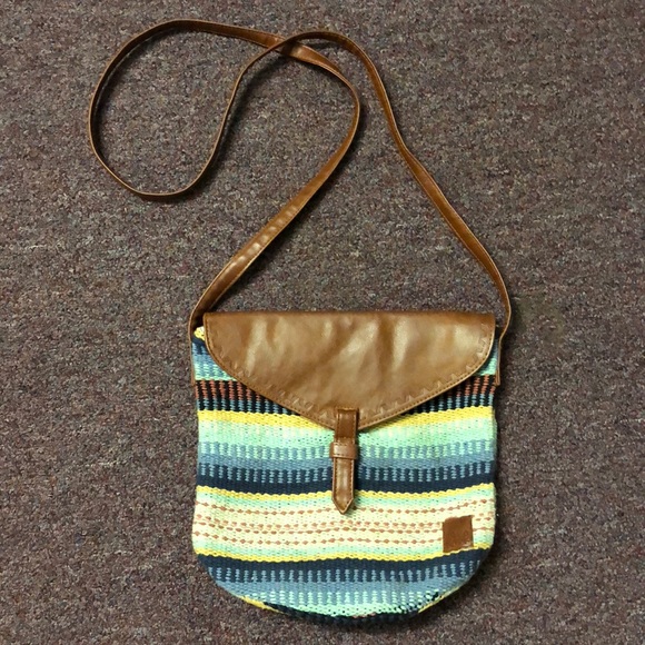 Billabong Handbags - Billabong purse
